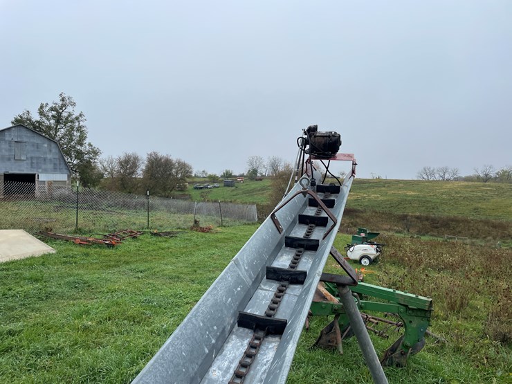 #8140-•-loyal-elevator-image-11