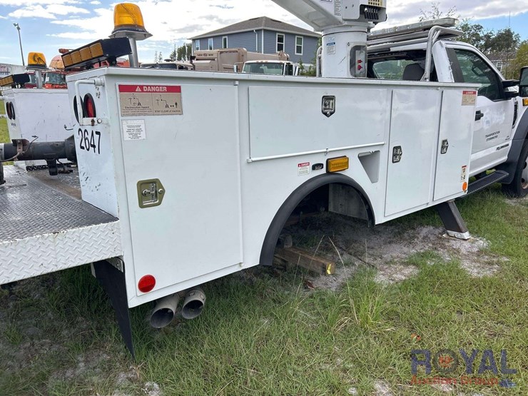 2018-ford-f550-image-27