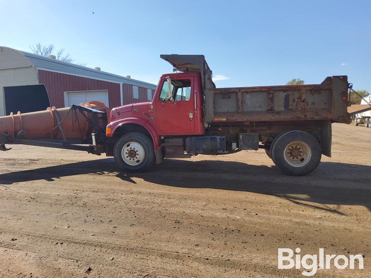 2000-international-4900-image-8