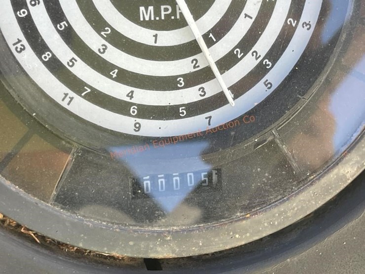 john-deere-2040-image-19