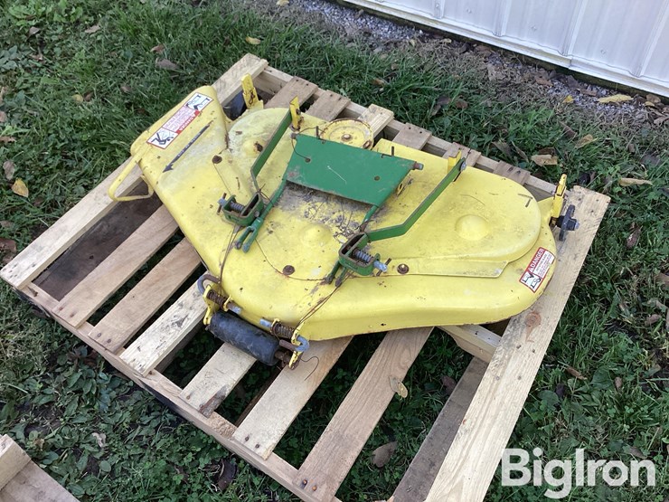 john-deere-110-image-14