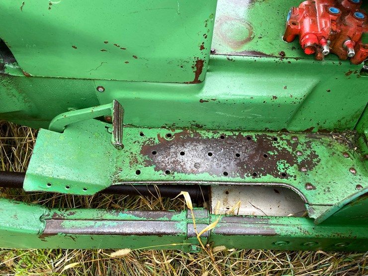 john-deere-2010-image-36