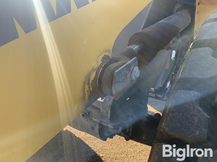 2009-komatsu-wa200-6-image-9