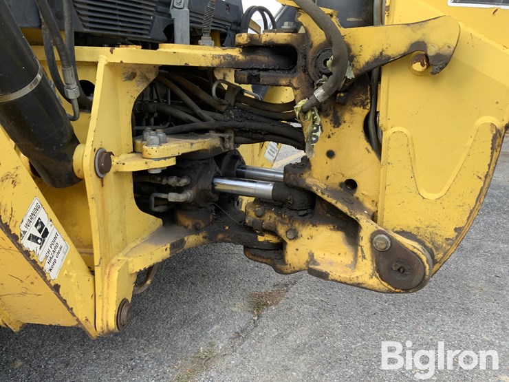 2005-new-holland-b95b-image-19