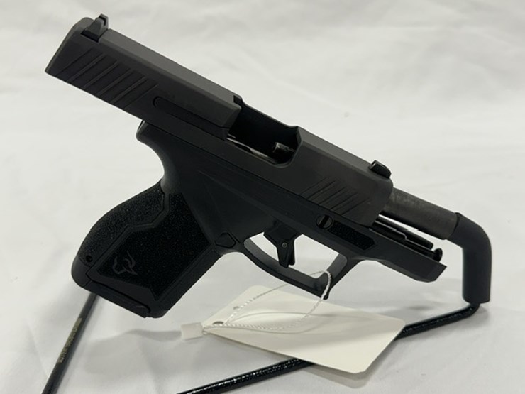 #2025-00065-•-taurus-gx4-pistol-image-27