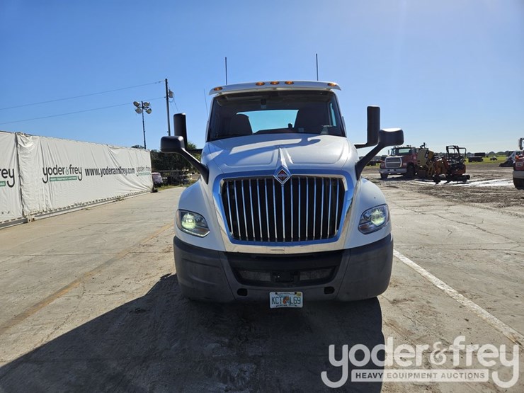 2019-international-lt-image-11