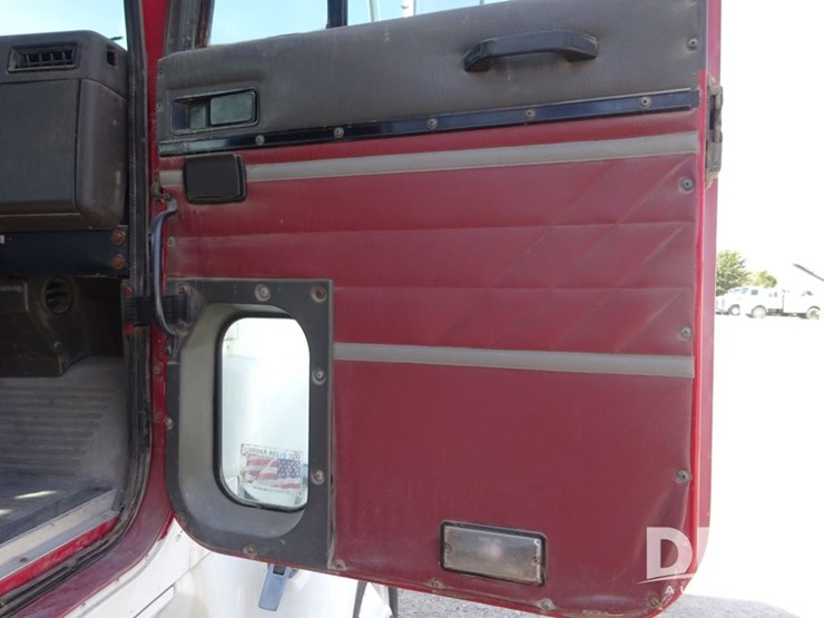 1997-ihc-9400-eagle-truck-(pz13991,-unit-433)-image-80