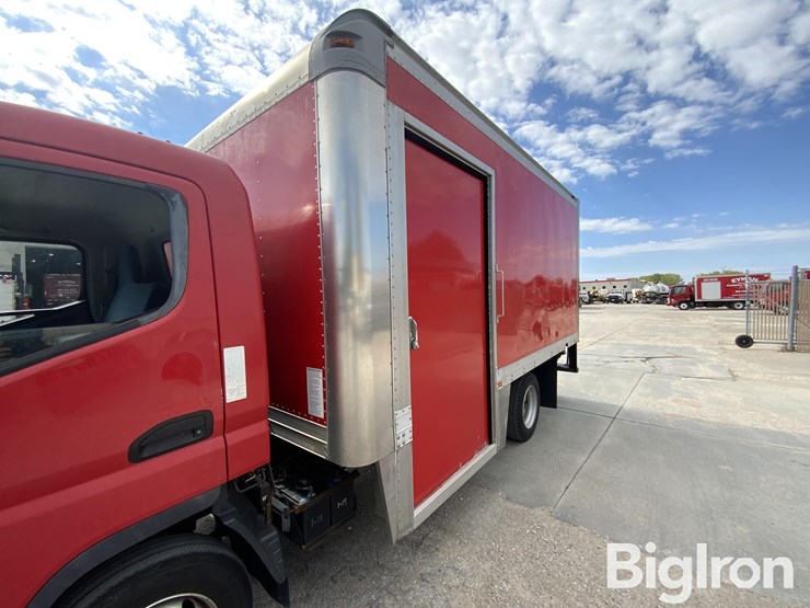 2012-mitsubishi-fuso-canter-fe180-image-15