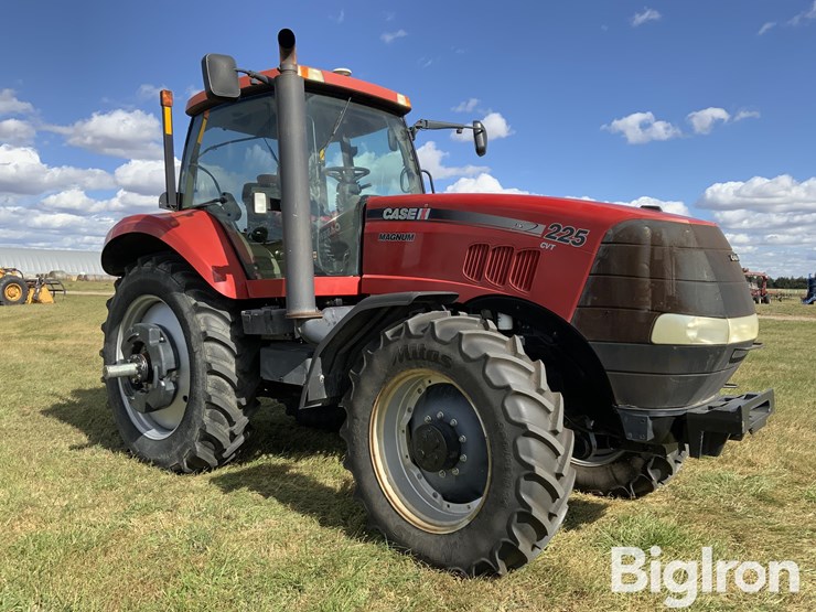 2010-case-ih-magnum-225-cvt-image-3