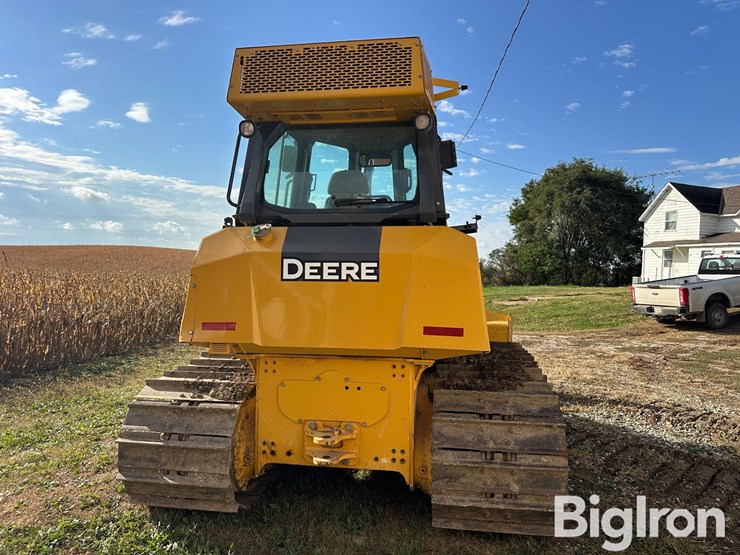 2016-deere-700k-lgp-image-6