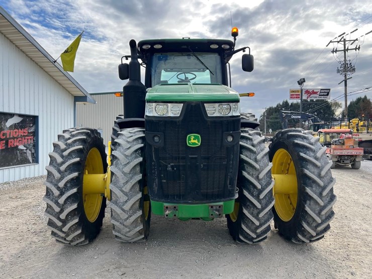 john-deere-8245r-image-8