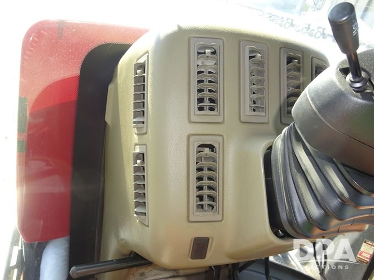 2011-case-ih-titan-4530-image-94