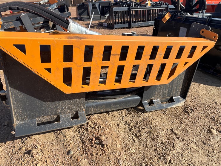 #4087-•-wolverine-pallet-fork-hydraulic-adjustable-attachment-image-2