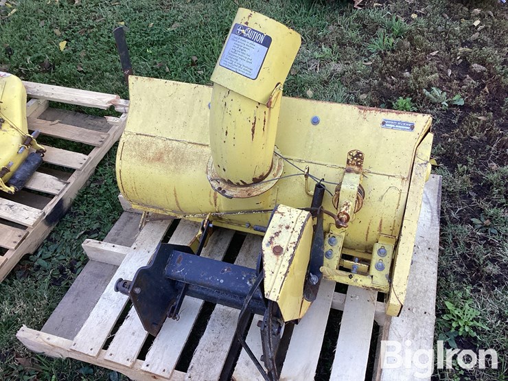 john-deere-110-image-11