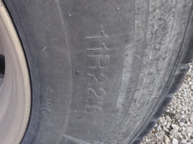 2018-freightliner-cascadia-day-cab-truck-(pz13986,-unit-405)-image-38