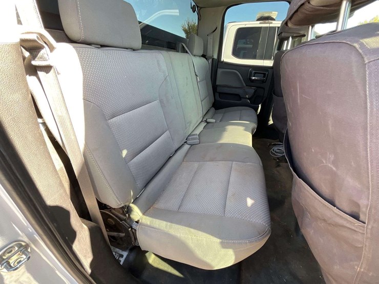 2016-chevrolet-silverado-2500-image-24