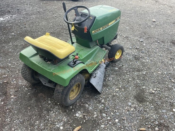 john-deere-130-image-6