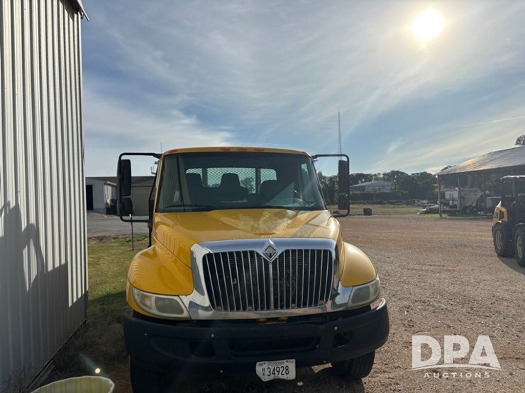 2007-international-durastar-4300-image-13