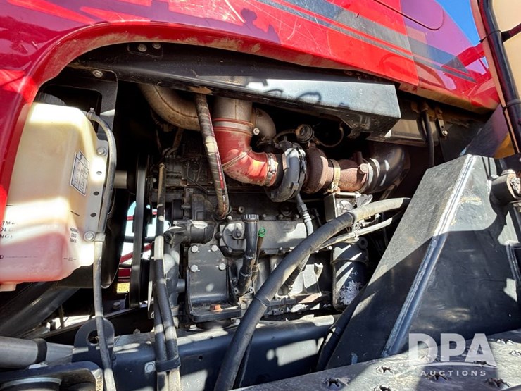 2020-case-ih-patriot-4440-image-40