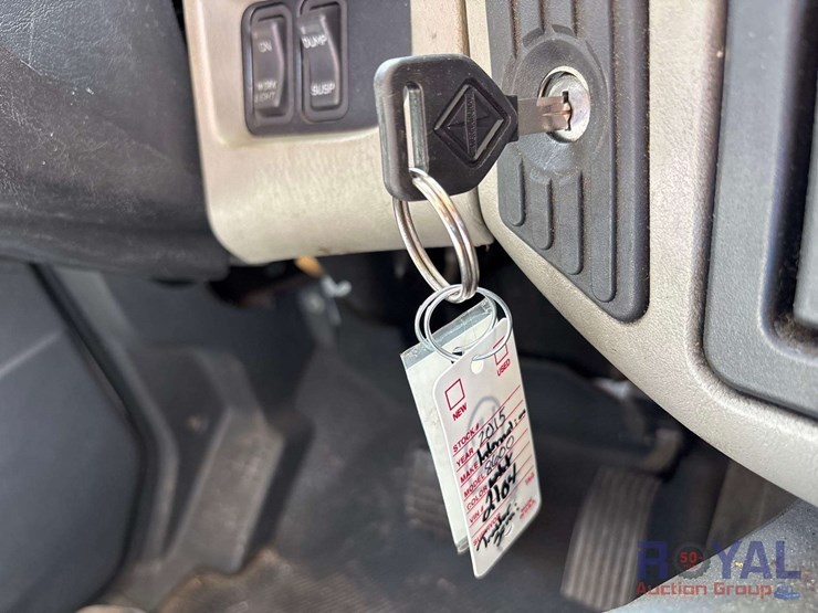 2015-international-transtar-8600-image-39