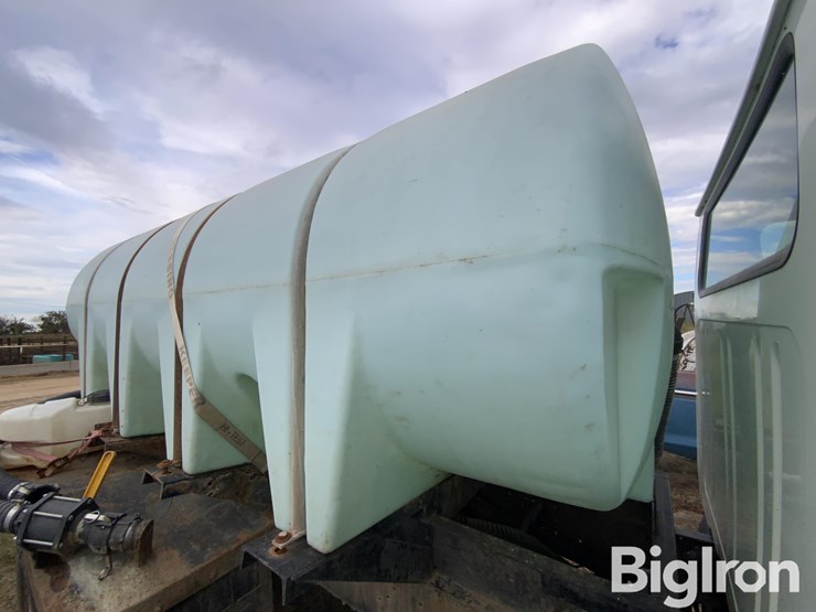 2001-international-4700-image-16