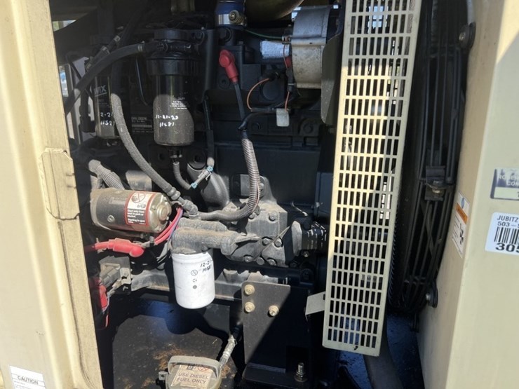 2007-ingersoll-rand-g90-image-22