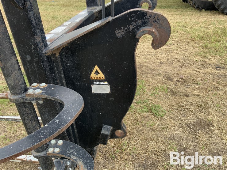 dymax-bale-spear-wheel-loader-attachment-image-9