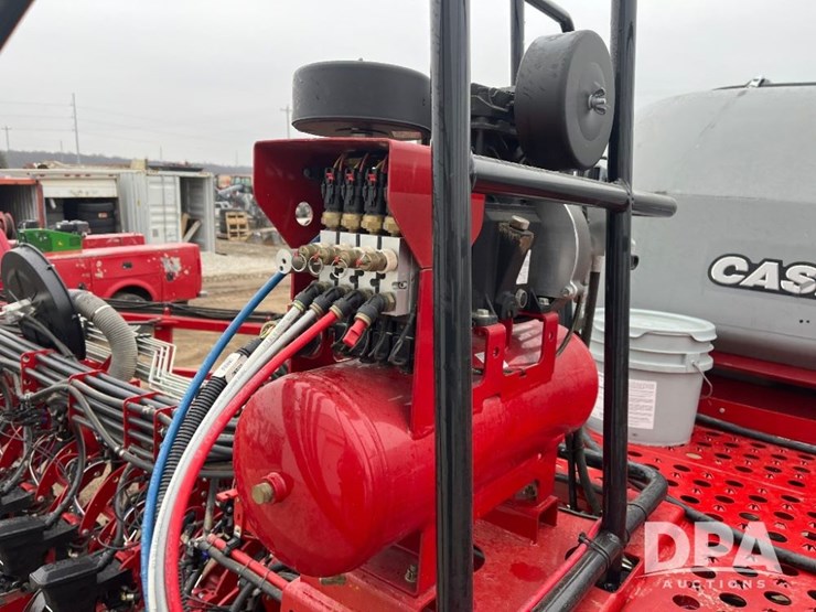 2022-case-ih-2160-image-55