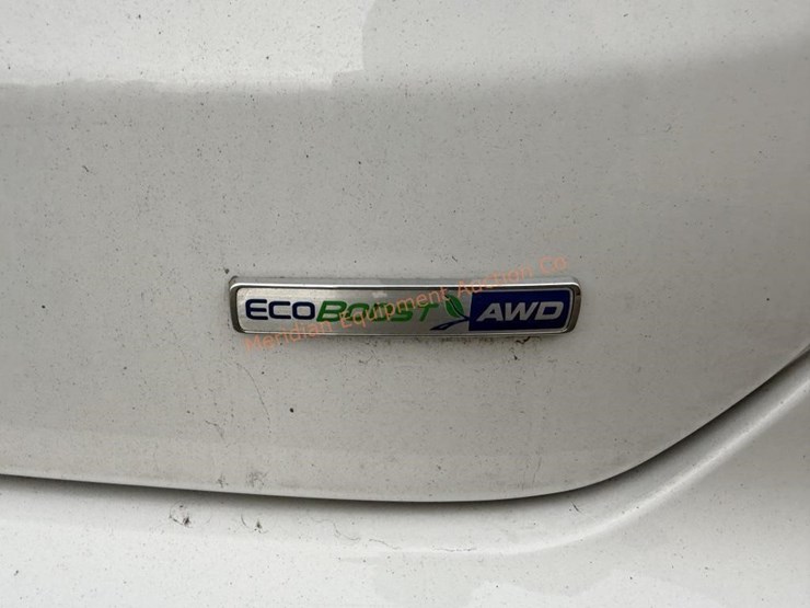 2020-ford-edge-image-11