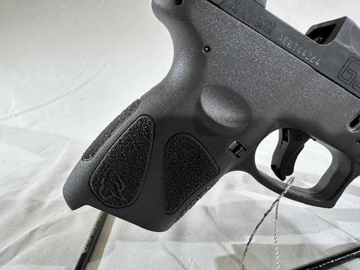 #2025-00066-•-taurus-g2c-pistol-image-31