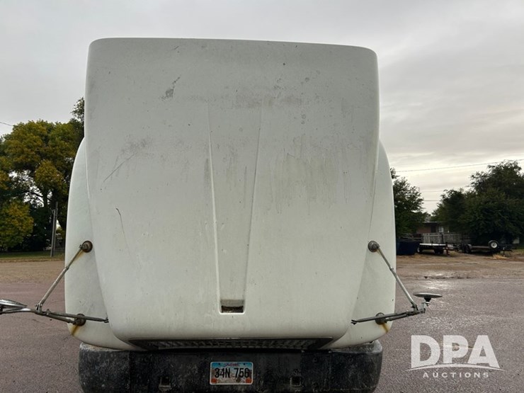 1992-international-9400-image-32