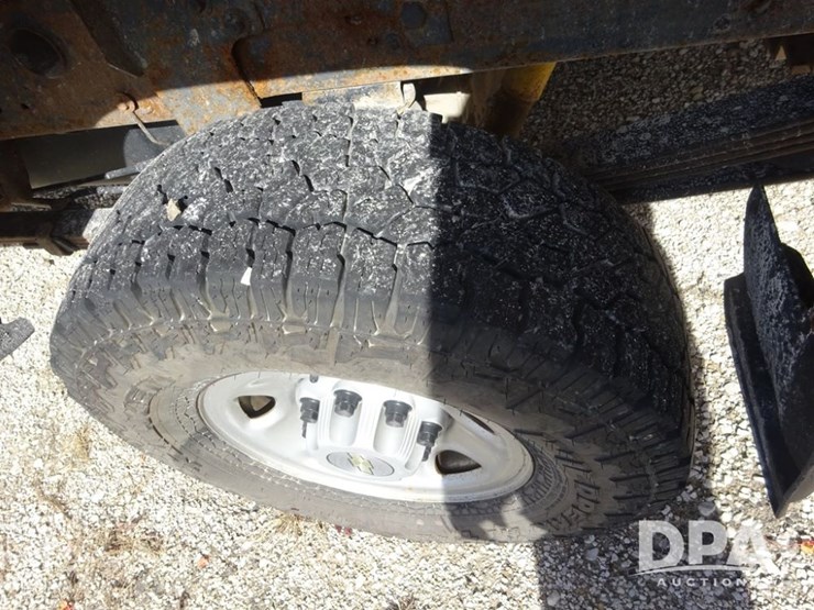 2006-chevrolet-2500hd-image-37