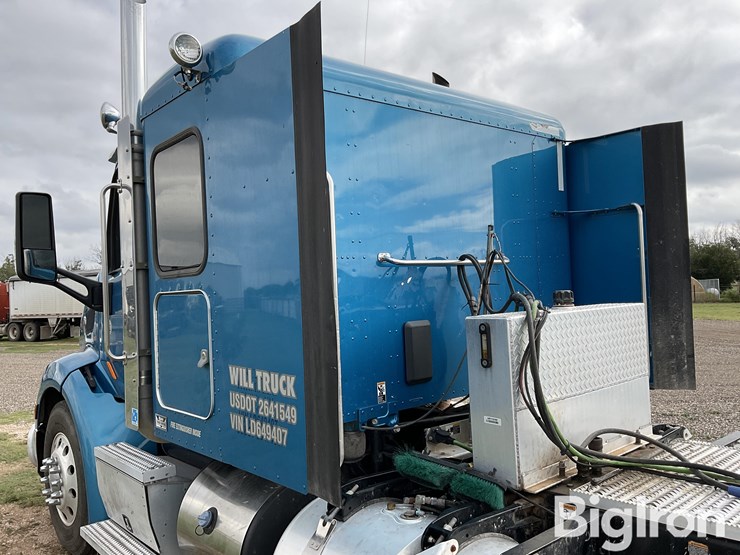 2020-peterbilt-579-image-17