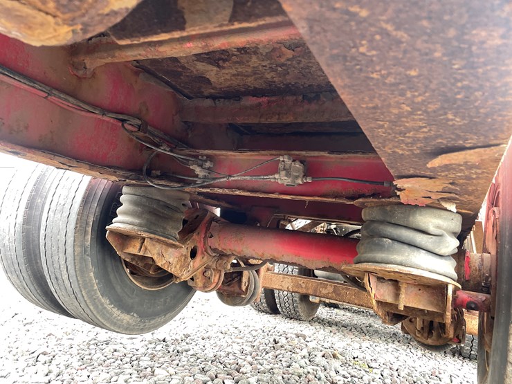 #1003-•-2017-crib-trailer-(has-mi-title)-image-52