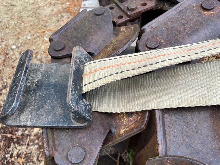 #6610-•-loggering-steel-bobcat-tracks-image-4