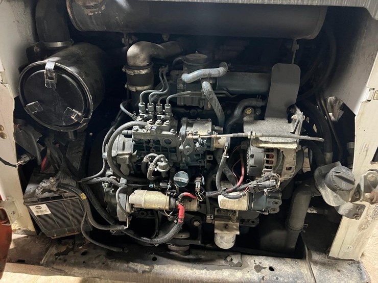 bobcat-t630-image-16