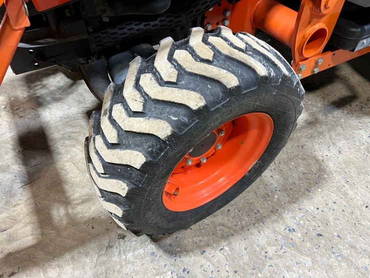 2015-kubota-l4060-image-13