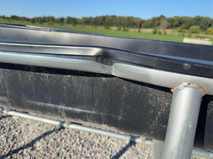 10’-feed-trough-image-4