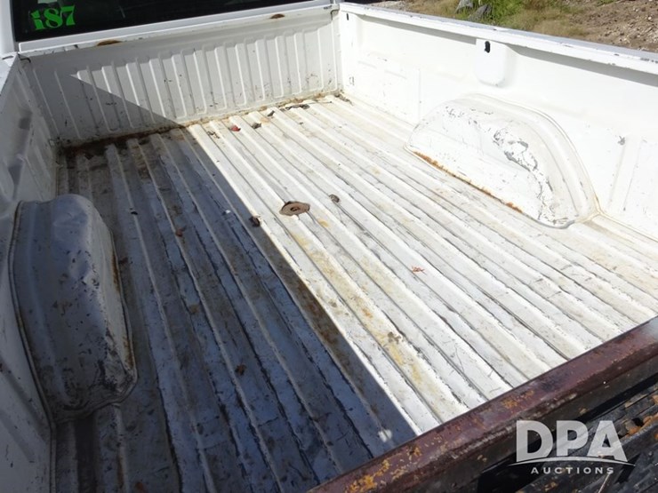 2006-chevrolet-2500hd-image-40