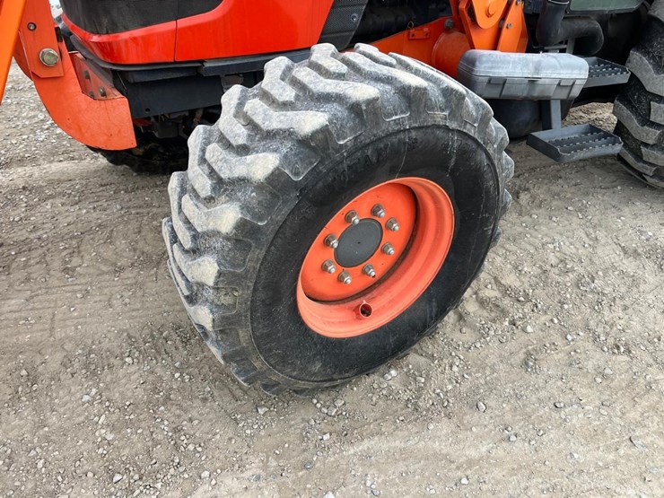 kubota-m7040-image-12