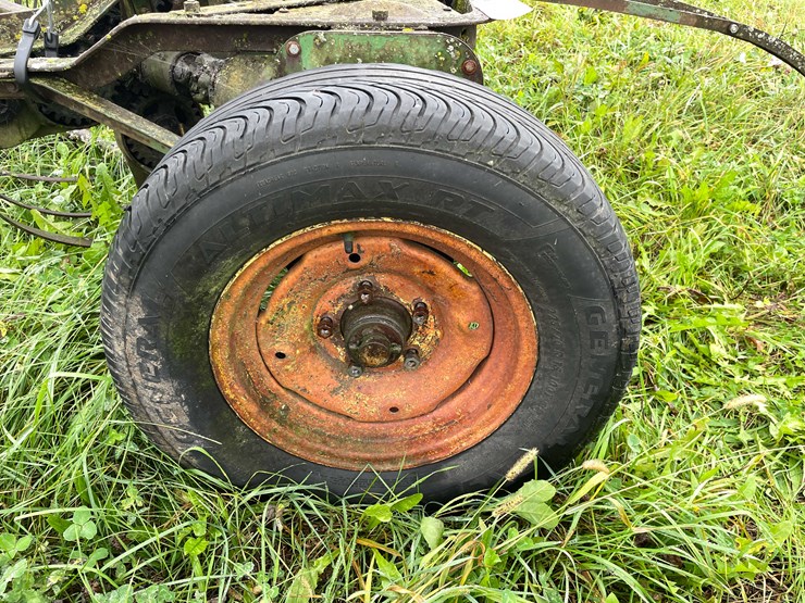 #8031-•-john-deere-hay-rake-image-11