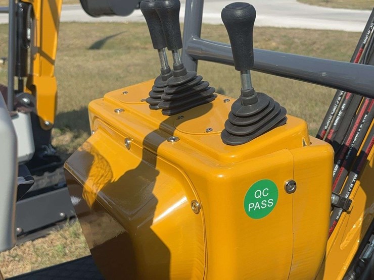 mini-excavator-mx12rx-image-34