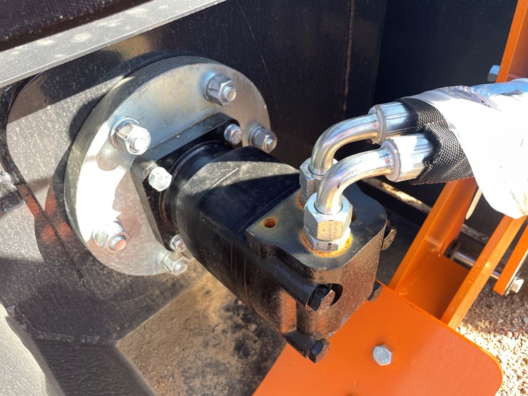 #4094-•-wolverine-hydraulic-trencher-attachment-image-4