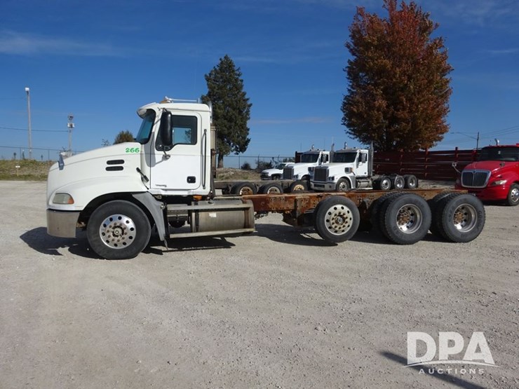 2005-mack-vision-truck-(pz13989,-unit-266)-image-36