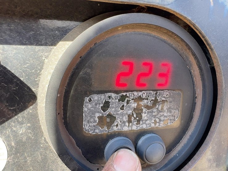 2002-woodsman-15xtreme-tow-behind-wood-chipper-image-14