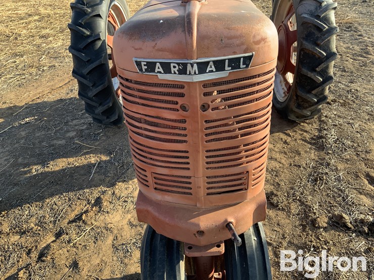 farmall-h-2wd-tractor-image-13