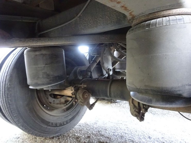 2018-wilson-hopper-bottom-image-53