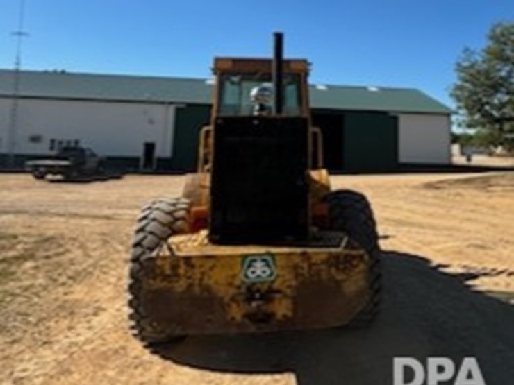 deere-644d-image-6