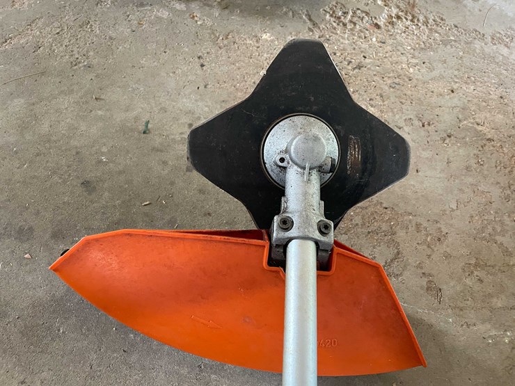 #6631-•-stihl-fs80-brush-cutter-image-9