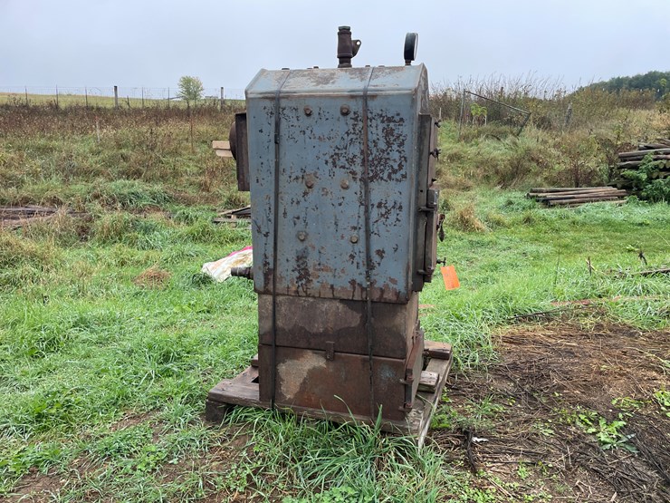 #8103-•-prairie-wood-heating-stove-image-4